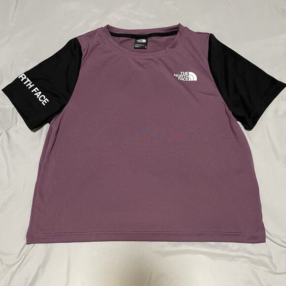 FLAW The North Face Women’s Size Medium Shirt Purple Black Mountain Athletics - Picture 1 of 6
